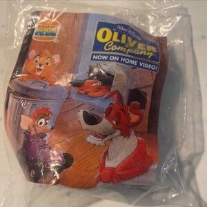 VINTAGE Oliver & Company Toy